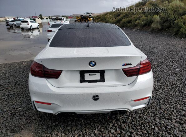 WBS3R9C53HK709559 2017 BMW M4 White Widok z tyłu