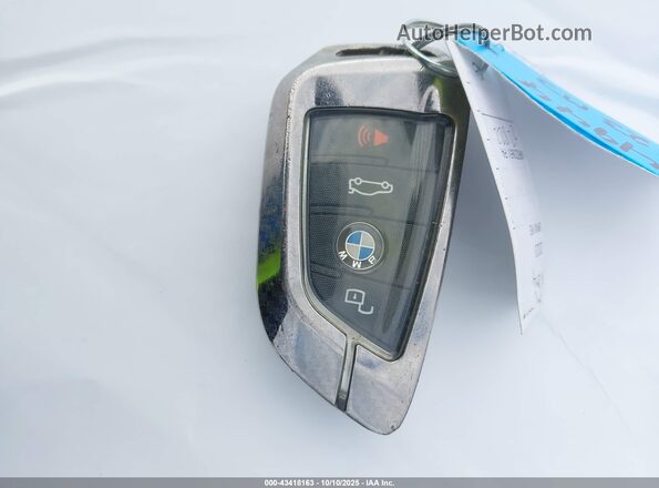 WBS43AY06PFR25899 2023 BMW M3 Черный Вид панели приборов