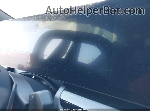 WBS83FK07SCT35809 2025 BMW M5 Белый Вид задних сидений