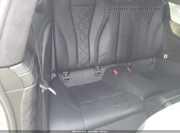WBSAE0C05LCD81067 2020 BMW M8 Gray Вид наклейки з VIN-кодом
