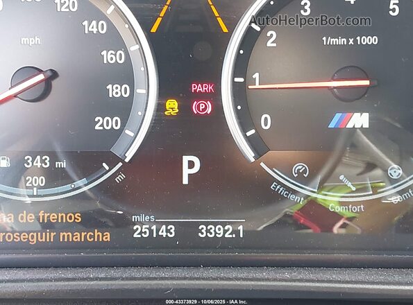 WBSFV9C59GD595742 2016 BMW M5 Серебряный 