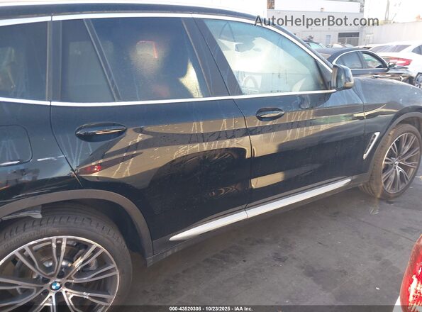 WBX47DP00PN242510 2023 BMW X3 Черный Панорамный вид салона 360°