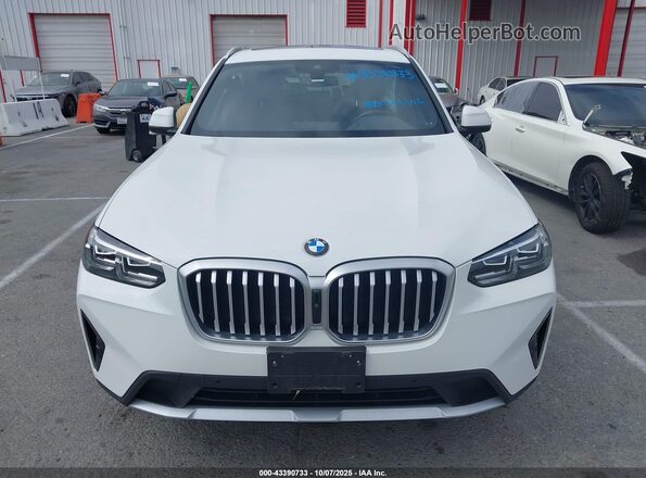 WBX47DP08RN268310 2024 BMW X3 Белый Вид щитка приборов