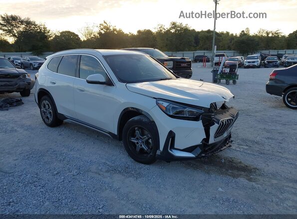 WBX73EF00S5186447 2025 BMW X1 White Przód prawy