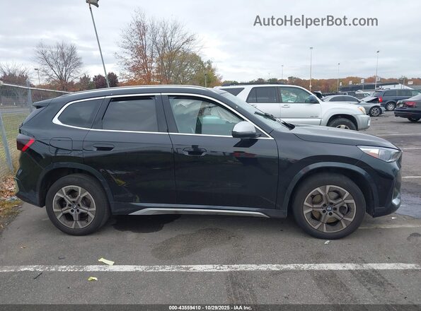 WBX73EF02R5Y44280 2024 BMW X1 Черный Вид задней части салона