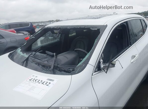 WBXYJ1C01M5T38147 2021 BMW X2 White Вид спереду