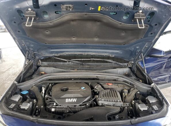 WBXYJ3C32JEJ84033 2018 BMW X2 Синий Вид задней части салона