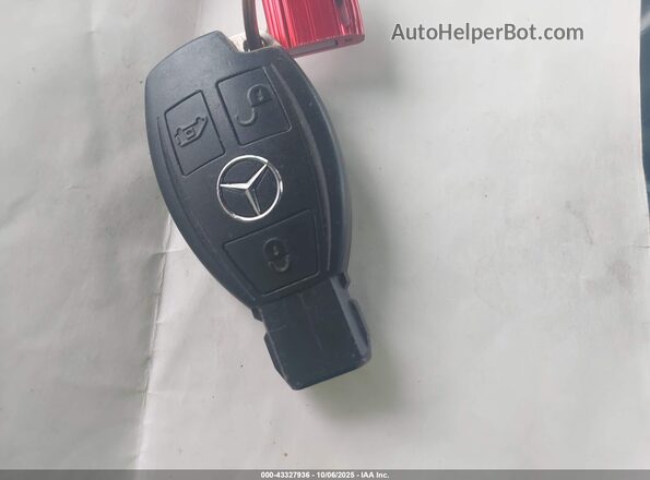 WD4PG2EEXJ3405072 2018 MERCEDES-BENZ METRIS Черный Вид панели приборов
