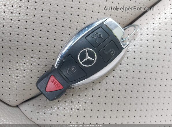 WDC0G4JB3KV163552 2019 MERCEDES-BENZ GLC 300 Белый Вид панели приборов