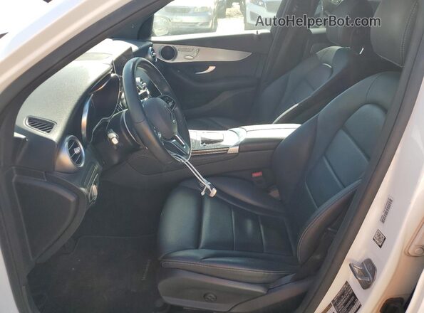 WDC0G8EB5LF687802 2020 MERCEDES-BENZ GLC-CLASS White Widok deski rozdzielczej