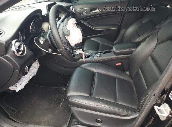 WDCTG4EB1JJ431222 2018 MERCEDES-BENZ GLA Black Սալոնի դիմացի տեսք