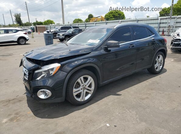 WDCTG4EB1JJ431222 2018 MERCEDES-BENZ GLA Black Առջևի ձախ երեք քառորդ տեսարան