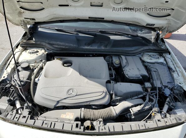 WDCTG4EB1JJ460963 2018 MERCEDES-BENZ GLA White Սալոնի հետևի տեսք