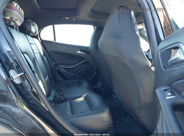 WDCTG4EB7HJ348906 2017 MERCEDES-BENZ GLA 250 Черный Вид наклейки с VIN-кодом