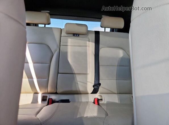 WDCTG4EB9HJ355677 2017 MERCEDES-BENZ GLA Black Widok tylnych siedzeń