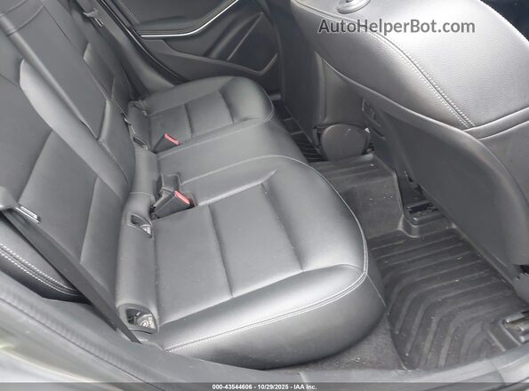 WDCTG4GBXLJ658425 2020 MERCEDES-BENZ GLA 250 Gray Vista de la etiqueta del VIN