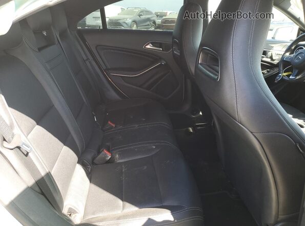 WDDSJ4EB0HN445060 2017 MERCEDES-BENZ CLA-CLASS White უკანა სავარძლების ხედი