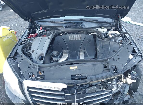 WDDUG8FB5HA324898 2017 MERCEDES-BENZ S-CLASS Черный Вид сзади