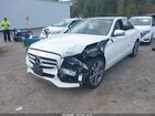 2017 Mercedes-benz C 300 4matic Белый vin: WDDWF4KB6HR215040