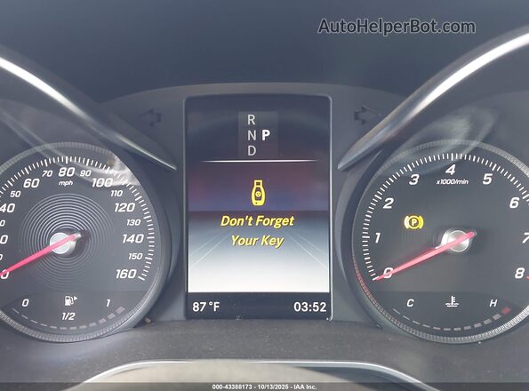 WDDWK4JB5JF705988 2018 MERCEDES-BENZ C-CLASS Белый Вид задних сидений