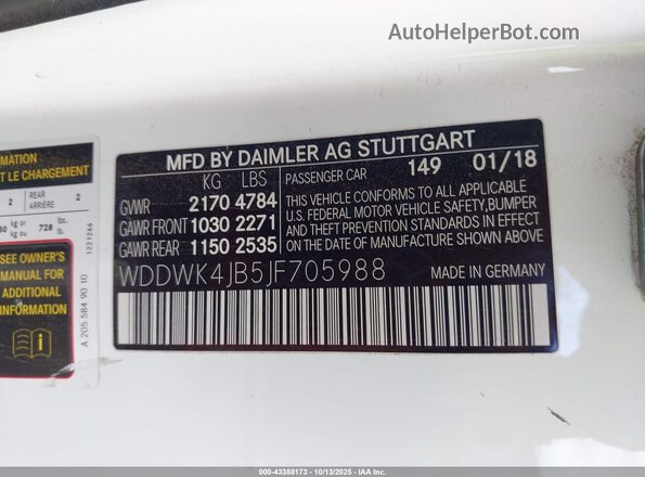 WDDWK4JB5JF705988 2018 MERCEDES-BENZ C-CLASS Белый Вид подкапотного пространства