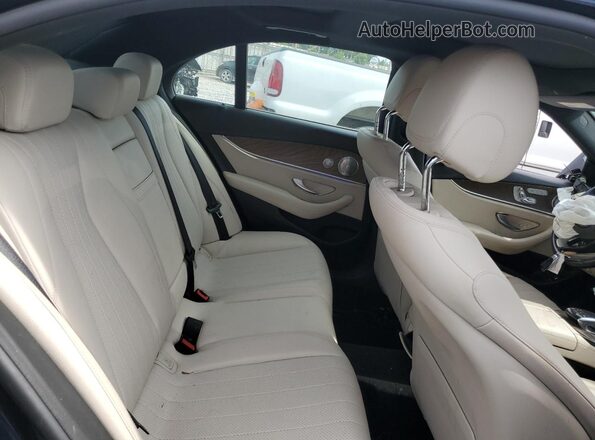 WDDZF4JB3JA377677 2018 MERCEDES-BENZ E Blue Widok tylnych siedzeń