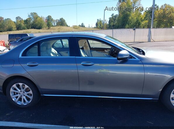 WDDZF4KB6HA159581 2017 MERCEDES-BENZ E-CLASS Серый Вид задней части салона