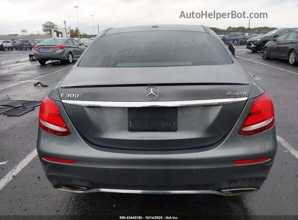 WDDZF4KB8JA294762 2018 MERCEDES-BENZ E-CLASS Серый 