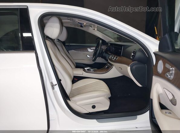 WDDZF8EBXLA704080 2020 MERCEDES-BENZ E-CLASS Белый Вид салона спереди