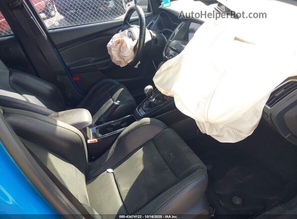 WF0DP3TH9G4114725 2016 FORD FOCUS RS Blue Front interior view