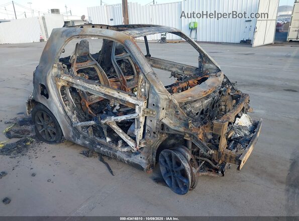 WMEFJ5DA4GK070396 2016 SMART FORTWO Silver Առջևի աջ