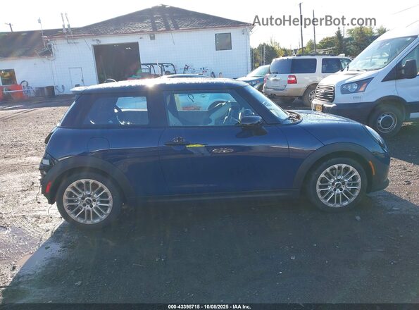 WMW23GD06S2X14061 2025 MINI HARDTOP Синий Панорамный вид салона 360°