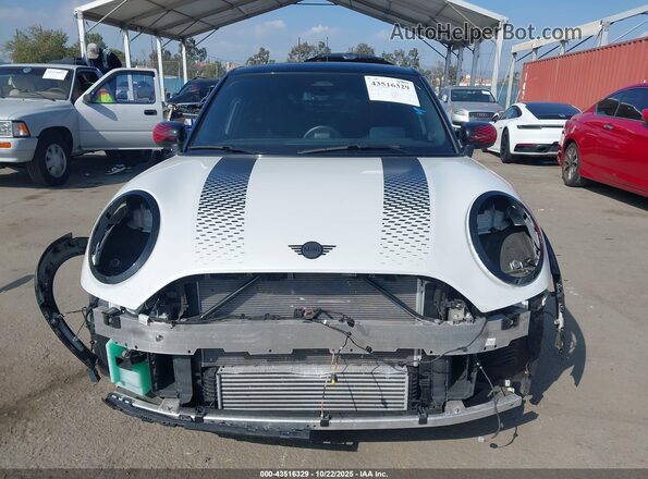 WMW53GD02S2X03300 2025 MINI HARDTOP Белый Вид задней части салона