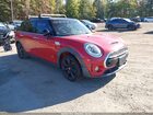 2017 Mini Clubman Cooper S Red vin: WMWLU5C54H2E80792