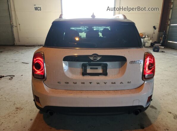 WMZYT3C30J3E01052 2018 MINI COOPER White Widok z tyłu