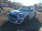 2018 Mini Countryman Cooper Белый vin: WMZYV5C30J3B75844