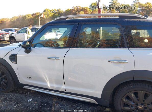 WMZYV5C30J3B75844 2018 MINI COUNTRYMAN Белый Панорамный вид салона 360°