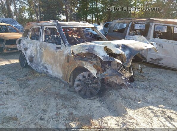 WMZYW5C04L3M26030 2020 MINI COUNTRYMAN Коричневый Передняя правая четверть