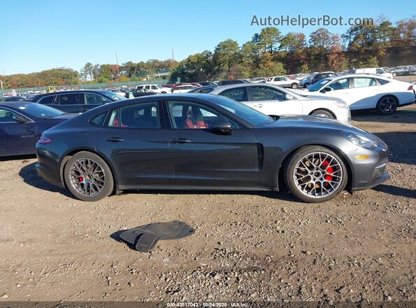 WP0AB2A79HL122016 2017 PORSCHE PANAMERA Черный Вид задней части салона