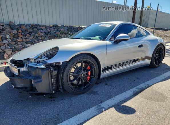 WP0AC2A97JS176344 2018 PORSCHE 911 Silver Vista tres cuartos delantera izquierda