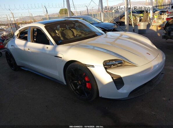 WP0AD2Y18RSA47296 2024 PORSCHE TAYCAN Серый Передняя правая четверть