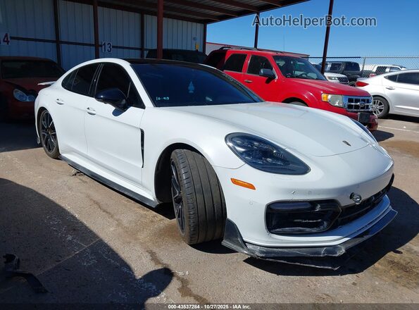WP0AF2A76JL141147 2018 PORSCHE PANAMERA Белый Передняя правая четверть