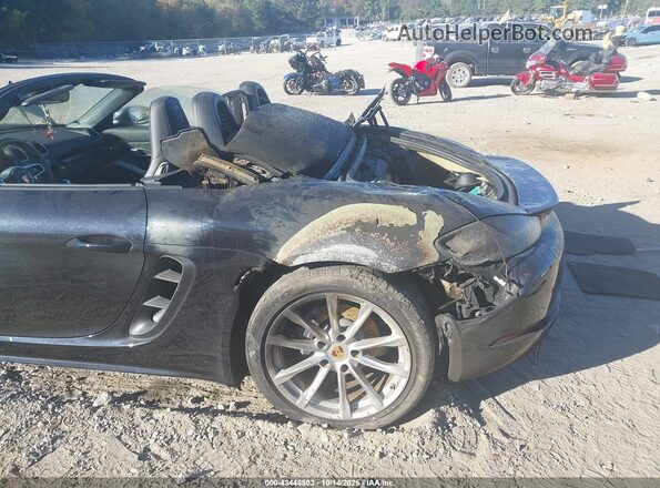 WP0CA2A81JS211207 2018 PORSCHE 718 BOXSTER Black Widok z przodu