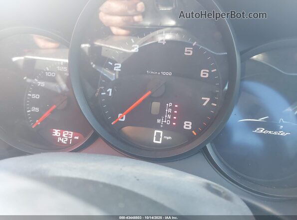 WP0CA2A81JS211207 2018 PORSCHE 718 BOXSTER Black Widok tylnych siedzeń