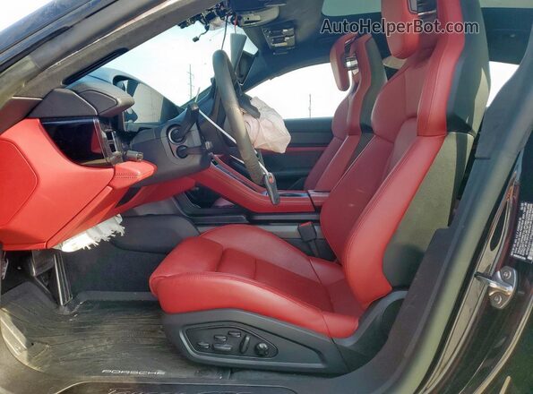 WP0CD2Y12PSA90330 2023 PORSCHE TAYCAN Черный Вид салона спереди