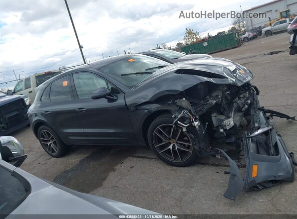 WP1AA2A50PLB01747 2023 PORSCHE MACAN Черный Вид задней части салона