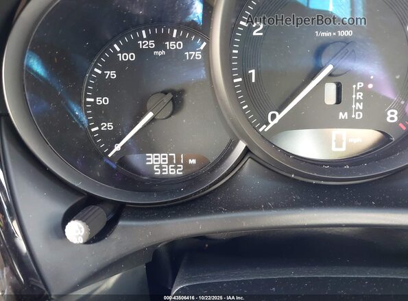 WP1AA2A53PLB18655 2023 PORSCHE MACAN Silver 