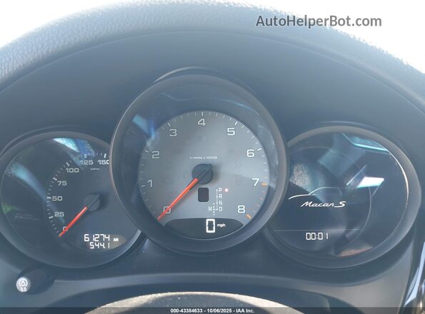 WP1AB2A57MLB30171 2021 PORSCHE MACAN Белый Вид задних сидений