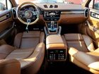 2020 Porsche Cayenne Turbo S E-hybrid Orange vin: WP1AH2AY2LDA44073