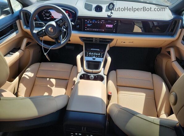 WP1BA2AY5SDA31017 2025 PORSCHE CAYENNE Blue Vista del salpicadero